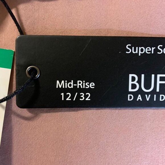 Buffalo David Bitton Women's Mid RIse Super Soft 14 Inseam Bermuda Size‎ 12 NWT - Picture 7 of 15